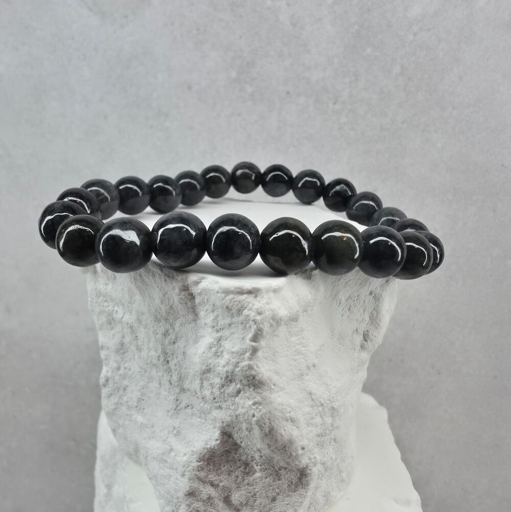 Grade A Natural Black Jade Beaded Stretch Bracelet – 8mm w/ Certificate (18.36g)